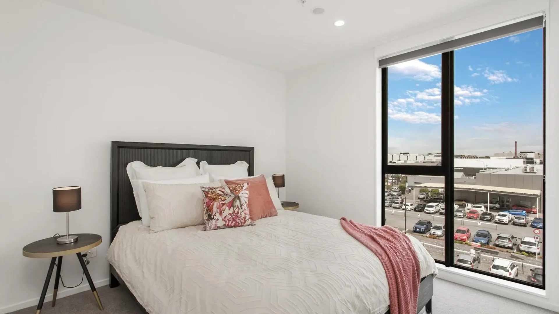 Central City Luxury Apartment Stunning Views Sunny Christchurch